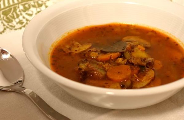 Gulaschsuppe Low Carb